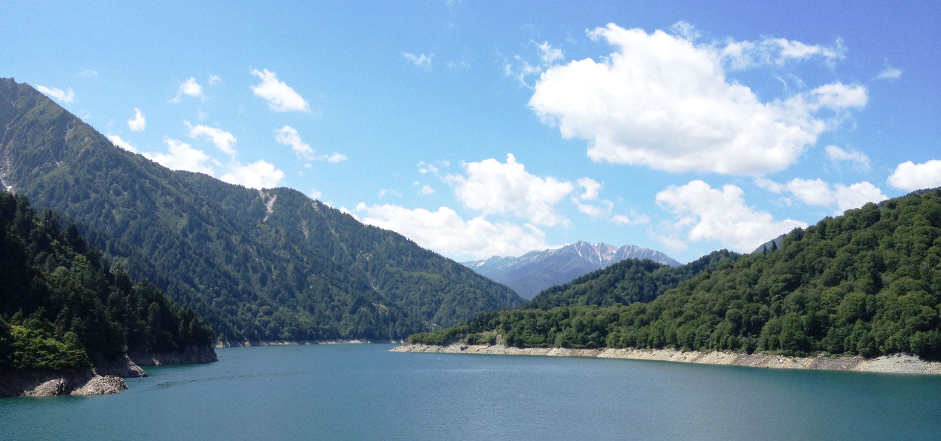 黒部ダムからの立山連峰